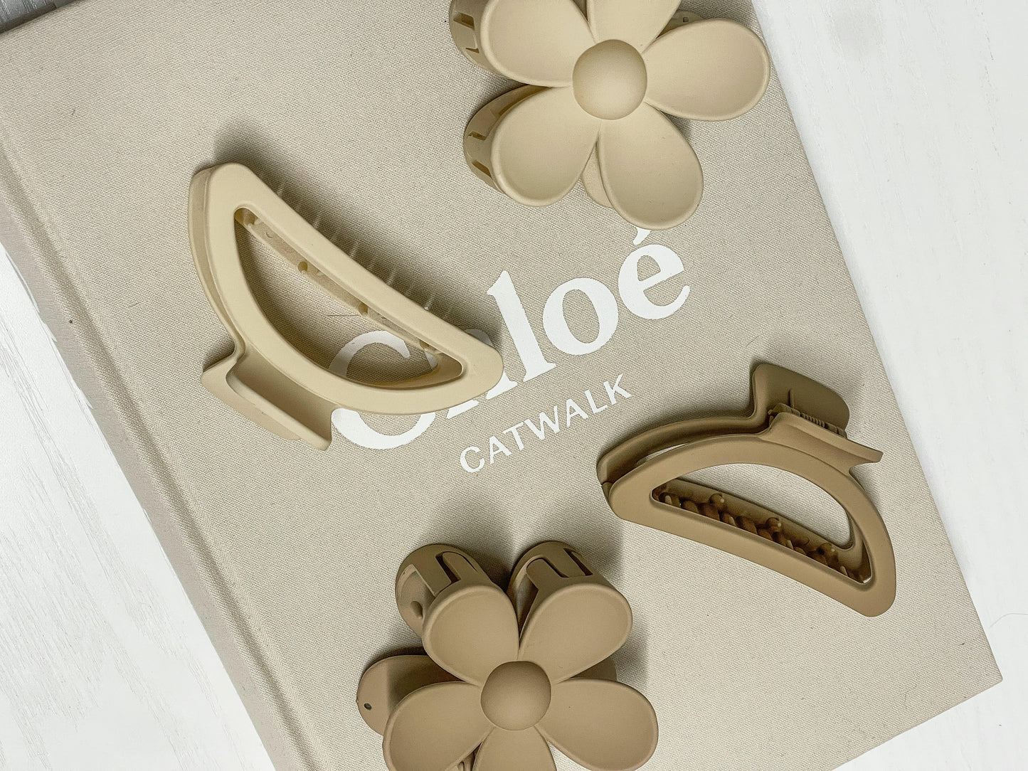 Tan/Beige Claw Clip Small MIXED